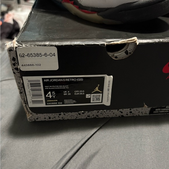 Nike air jordan 5 fire red white sneakers - Picture 8 of 8